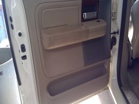 2007 FORD F-150, WHITE, LARIAT MODEL, 5.4L, AT,  4WD,  CREW CAB. F26333